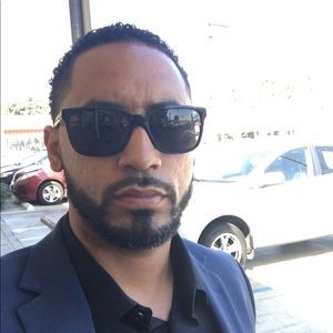 Meet your Posher, Hector